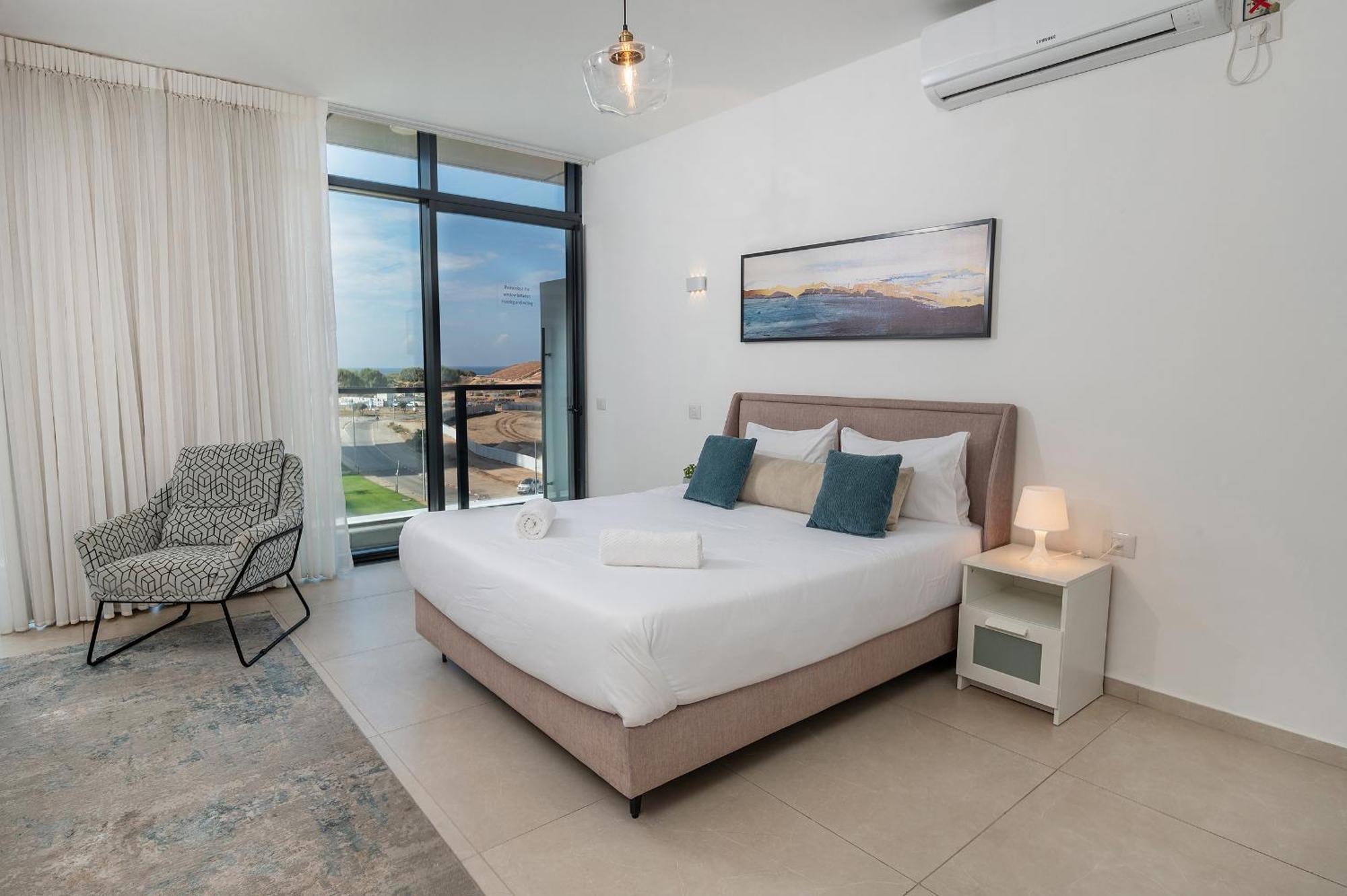 Hi-Yam Seaview Apartments & Suites - יש ממ"ד Bat Yam Ngoại thất bức ảnh