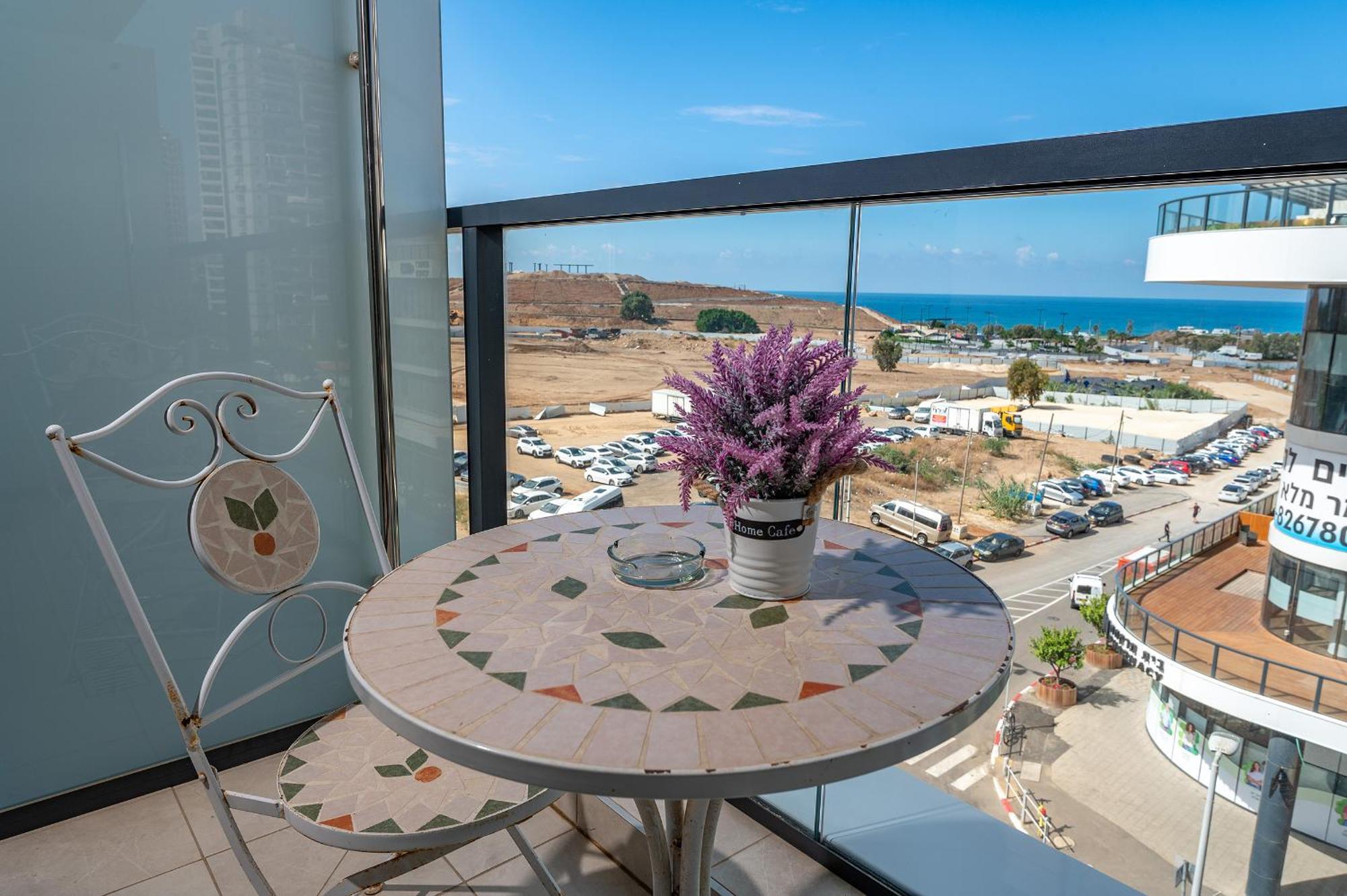 Hi-Yam Seaview Apartments & Suites - יש ממ"ד Bat Yam Phòng bức ảnh