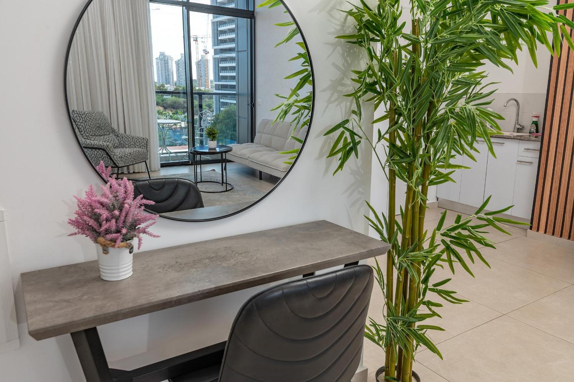 Hi-Yam Seaview Apartments & Suites - יש ממ"ד Bat Yam Phòng bức ảnh