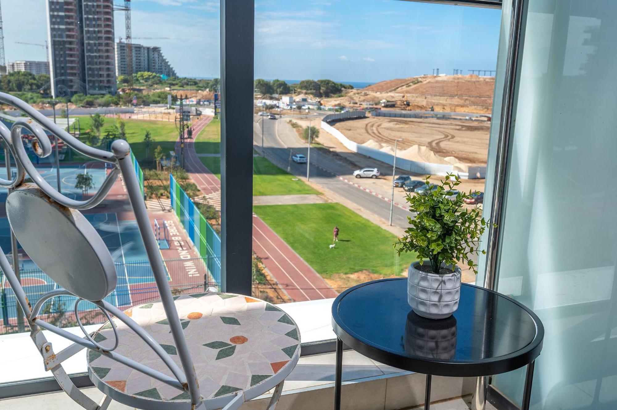 Hi-Yam Seaview Apartments & Suites - יש ממ"ד Bat Yam Phòng bức ảnh