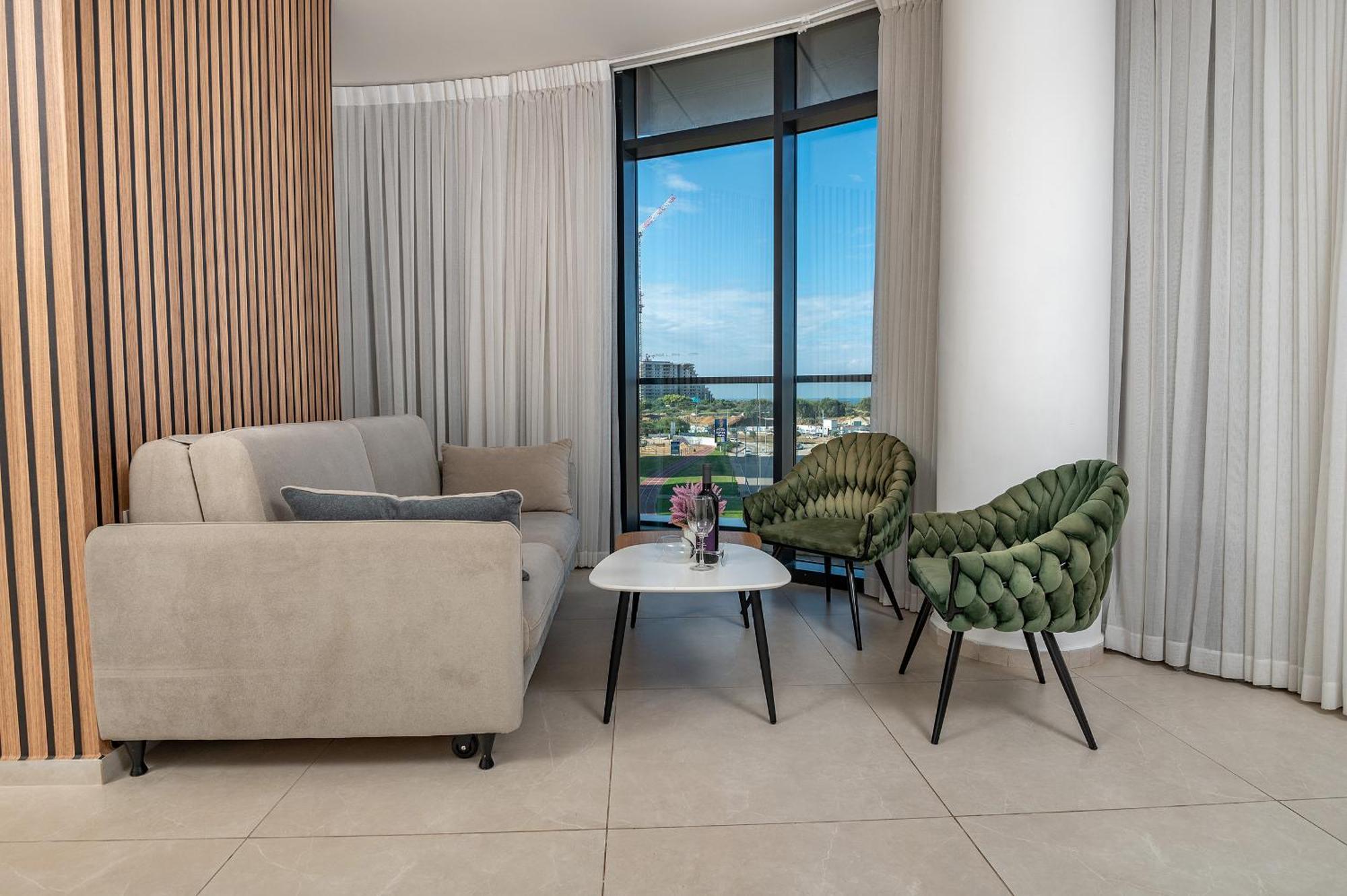 Hi-Yam Seaview Apartments & Suites - יש ממ"ד Bat Yam Phòng bức ảnh