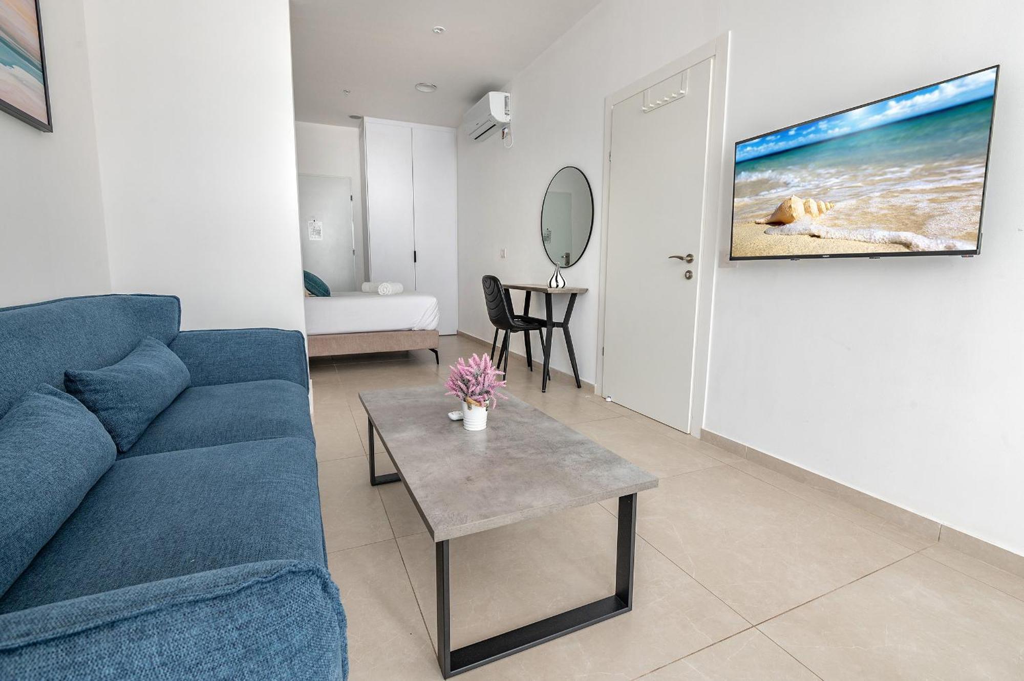 Hi-Yam Seaview Apartments & Suites - יש ממ"ד Bat Yam Phòng bức ảnh